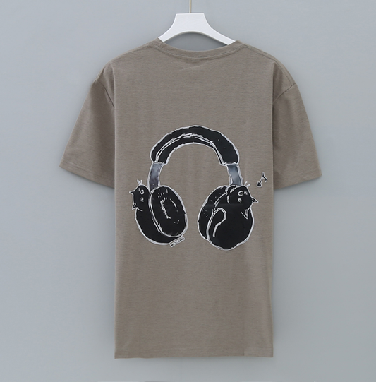 ราคาส่ง เสื้อยืดแฟชั่นสีน้ำตาลเอิร์ธโทน เสื้อยืดกันยุง สีกากี สีเบจ ลายหูฟังสุดเท่ เสื้อคอตตอนแท้ ป้องกันยุง มีกลิ่นมิ้นต์ ไล่ยุงได้ ใส่สบายระบายอากาศ ลายสกรีนคมชัด แห้งไว 