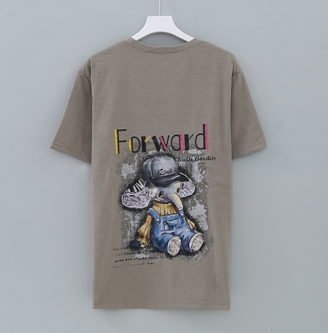 เสื้อยืดแฟชั่นสีน้ำตาลเอิร์ธโทน เสื้อยืดกันยุง สีกากี ลายช้างการ์ตูน “Forward”  เสื้อคอตตอนแท้ ป้องกันยุง มีกลิ่นมิ้นต์ ไล่ยุงได้ ใส่สบายระบายอากาศ ลายสกรีนคมชัด แห้งไว 