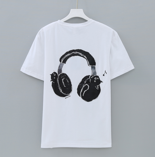 เสื้อยืดกันยุง เสื้อยืดสุดเท่ สีขาว ลายหูฟังสุดเท่ ผ้าคอตตอนแท้ ป้องกันยุง มีกลิ่นมิ้นต์ ไล่ยุงได้ ใส่สบายระบายอากาศ ลายสกรีนคมชัด แห้งไว 